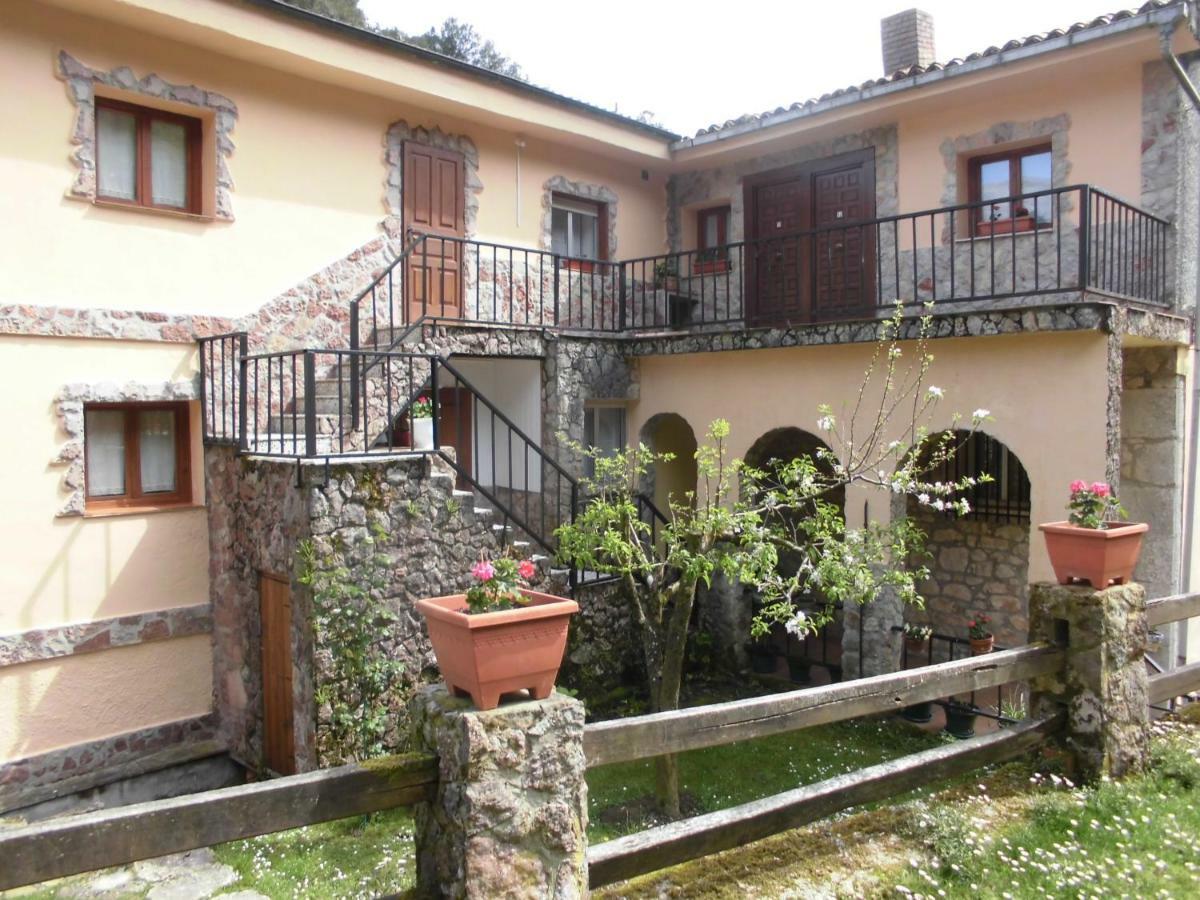 El Molino Hotel Arenas De Cabrales Kültér fotó